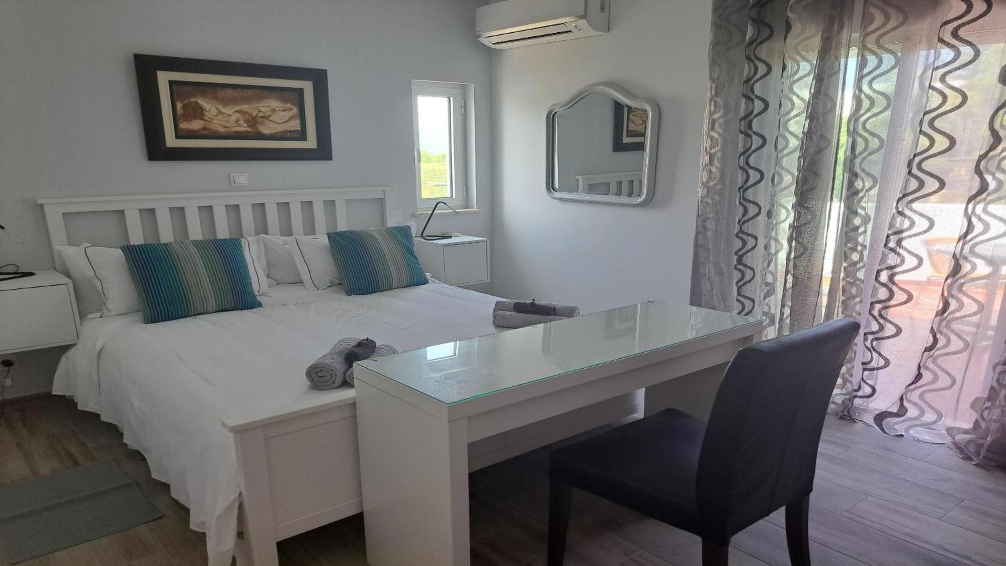 Amigos Para Sempre - Guesthouse Ferragudo  Quarto foto